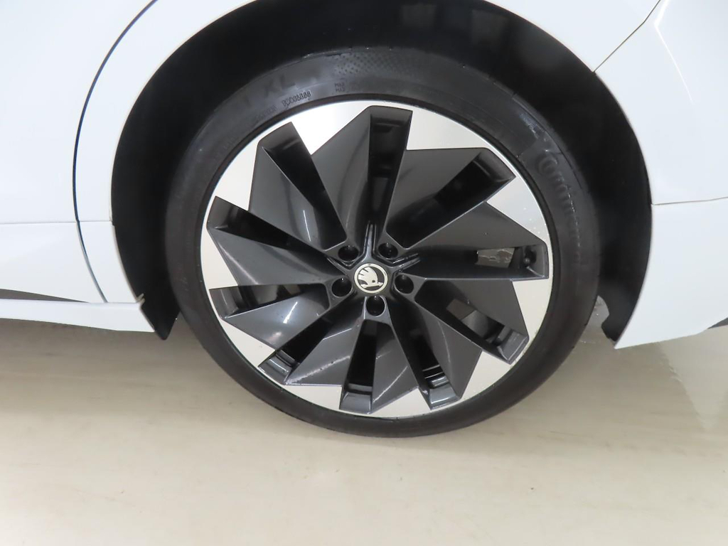 Foto 12 van Skoda Enyaq