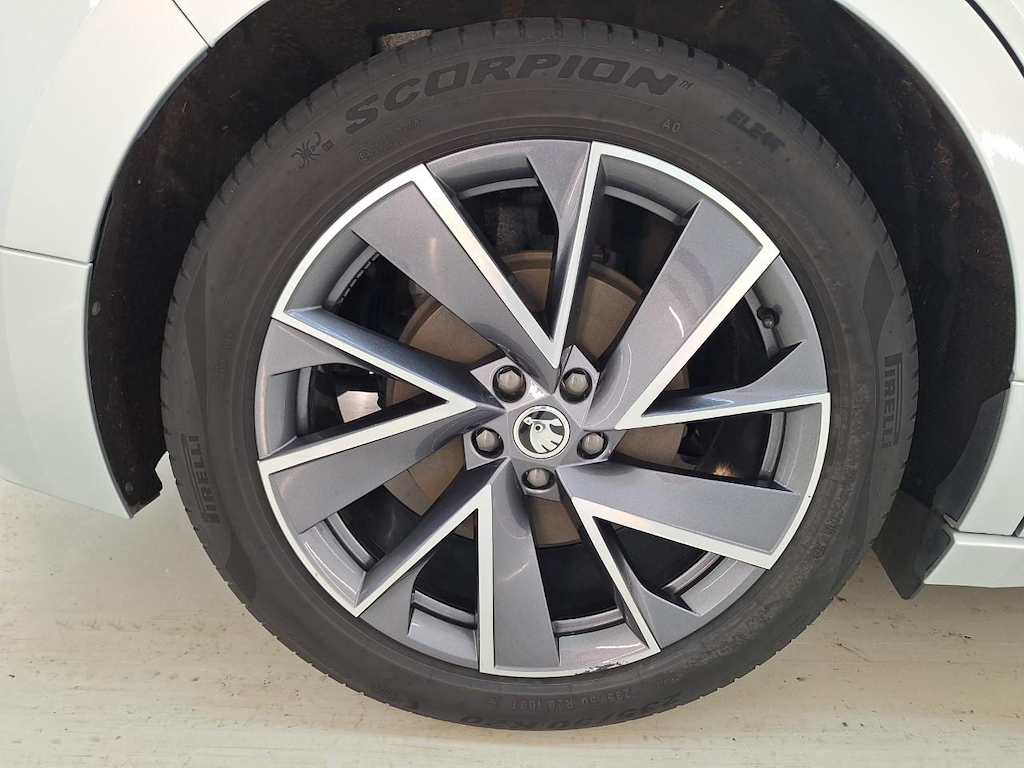 Foto 12 van Skoda Enyaq