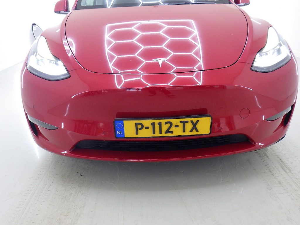 Foto 39 van Tesla Model Y