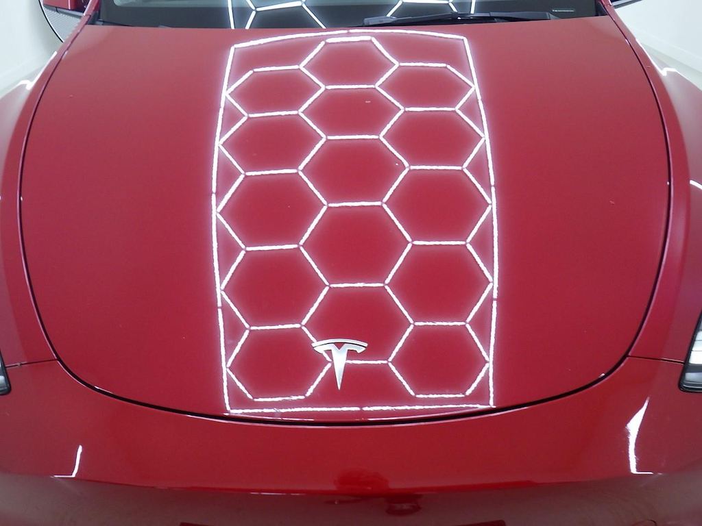 Foto 42 van Tesla Model Y