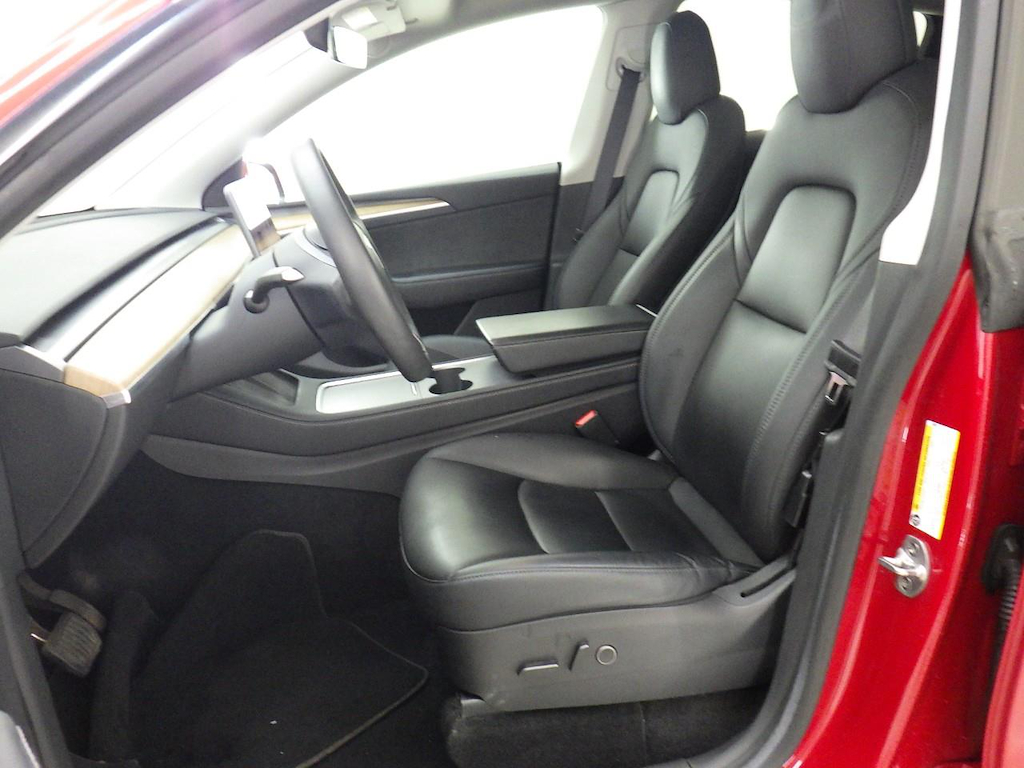 Foto 8 van Tesla Model Y