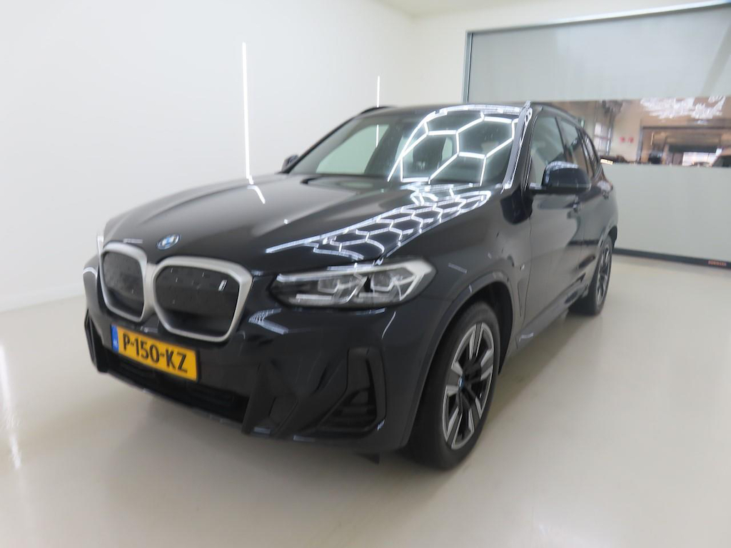 Foto 2 van BMW ix3