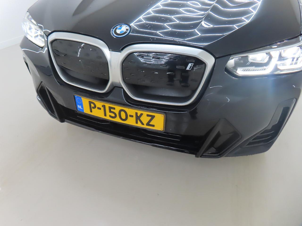 Foto 33 van BMW ix3