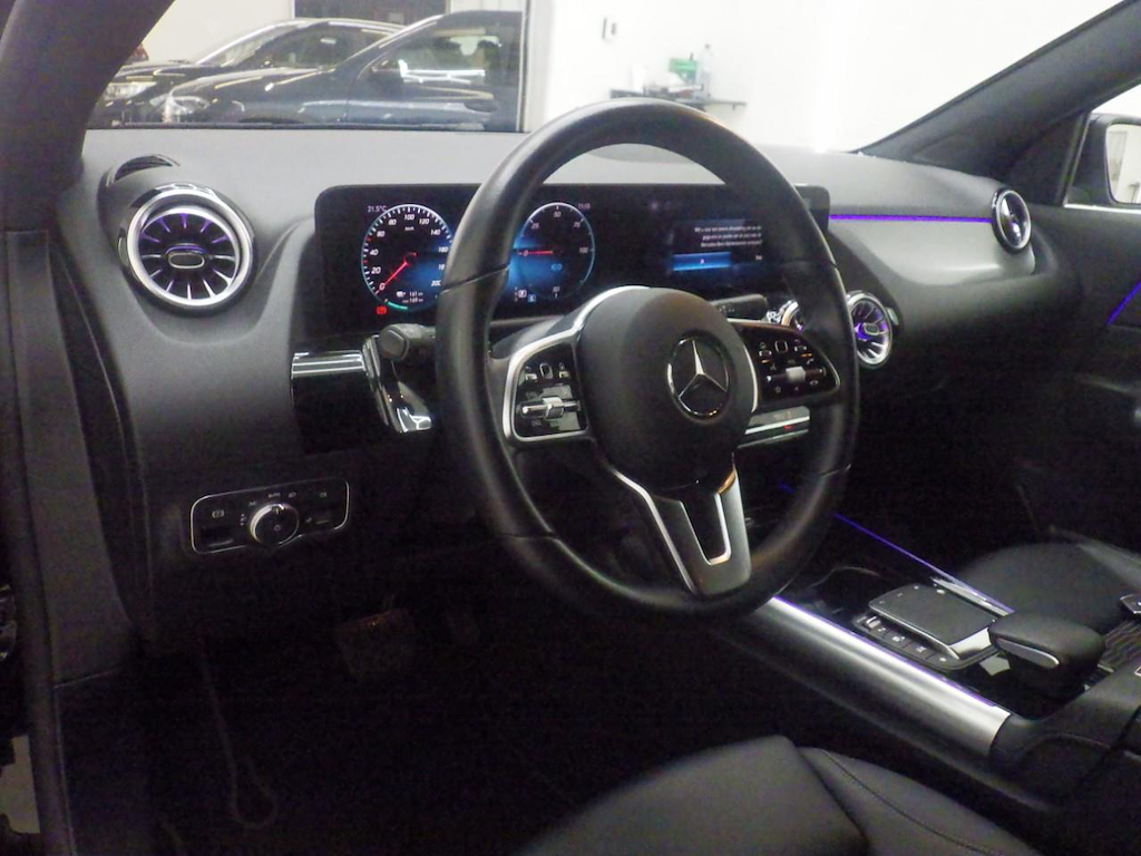 Foto 4 van Mercedes EQA
