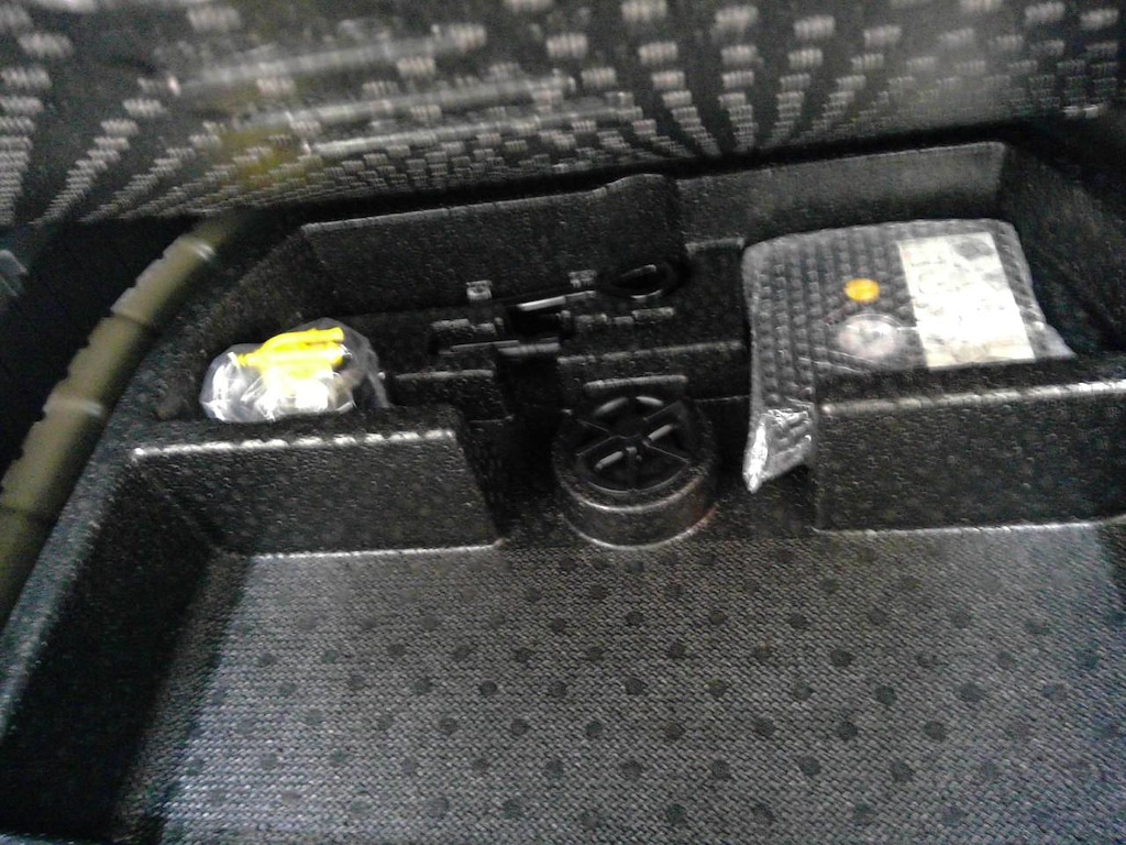 Foto 10 van Kia Niro