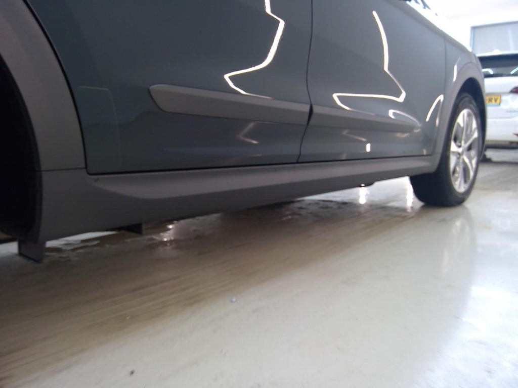 Foto 12 van Kia Niro