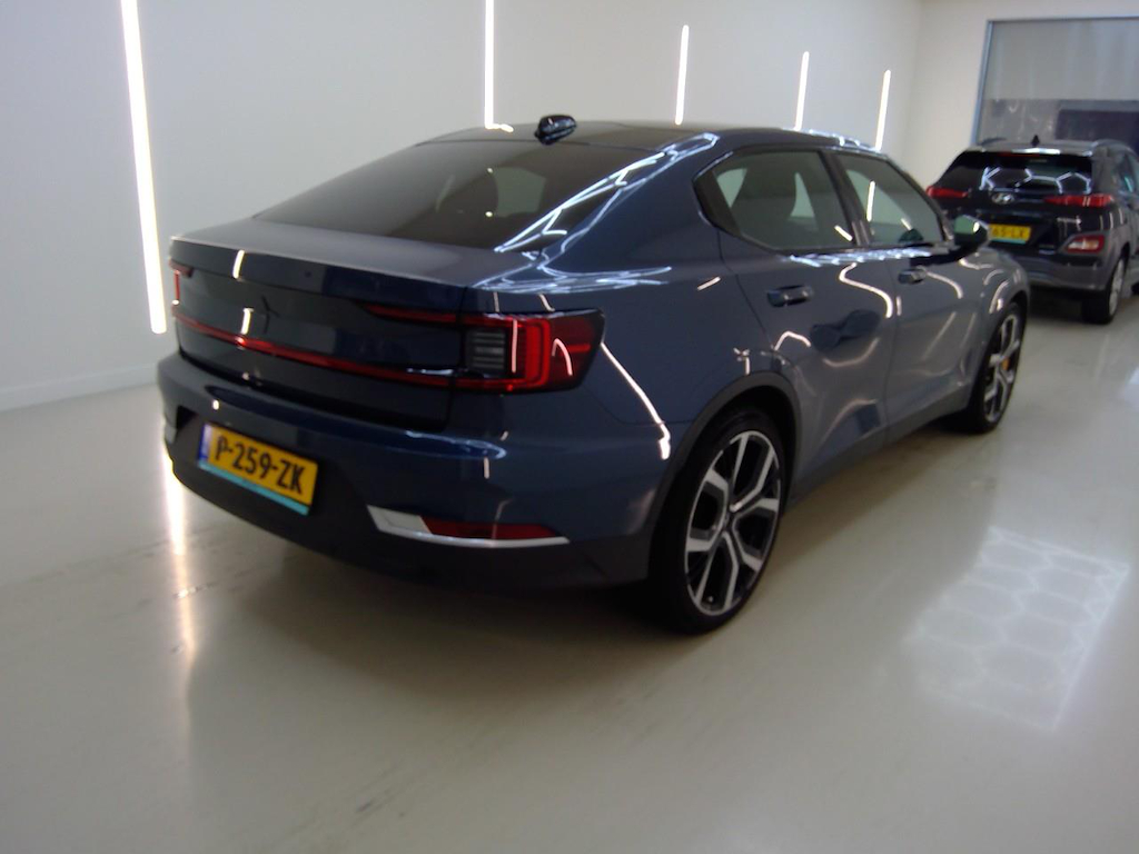 Photo 3 of Polestar 2