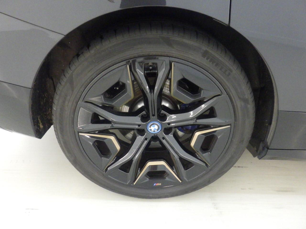 Foto 10 van BMW iX