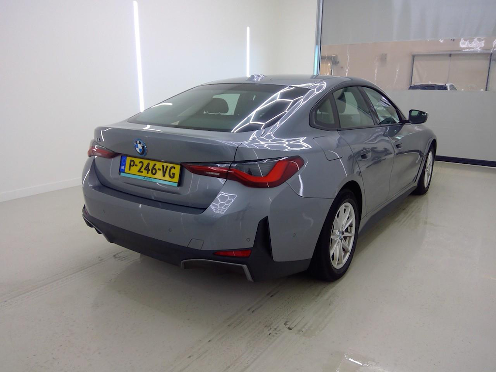 Foto 3 van BMW i4