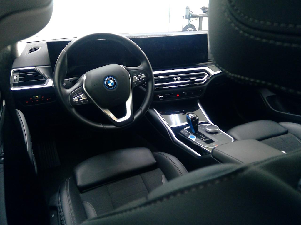 Foto 4 van BMW i4
