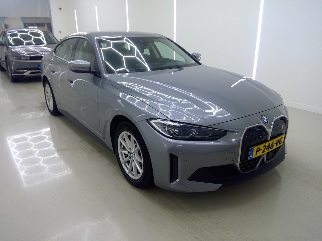 Foto 6 van BMW i4