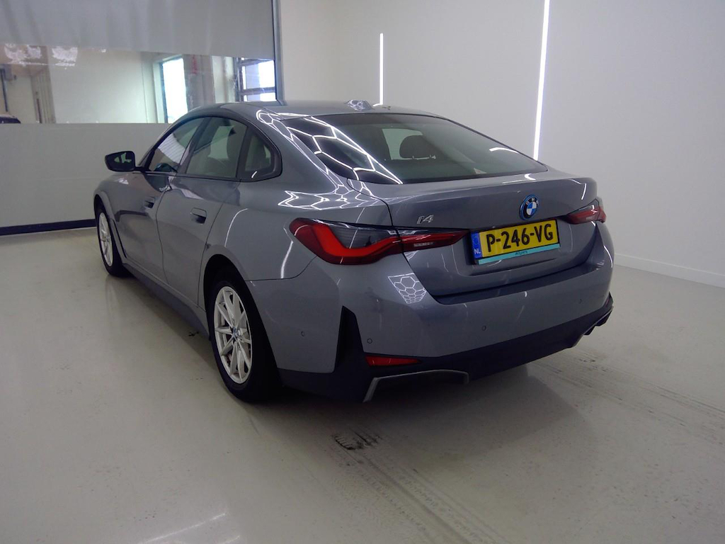 Foto 7 van BMW i4