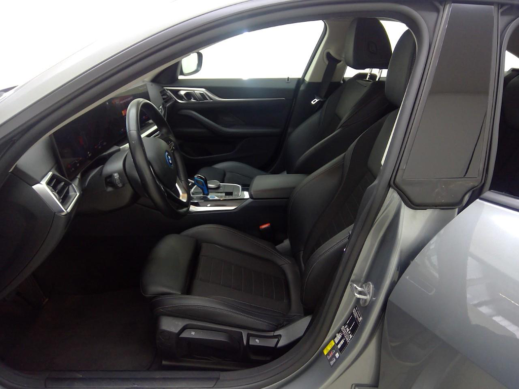 Foto 8 van BMW i4
