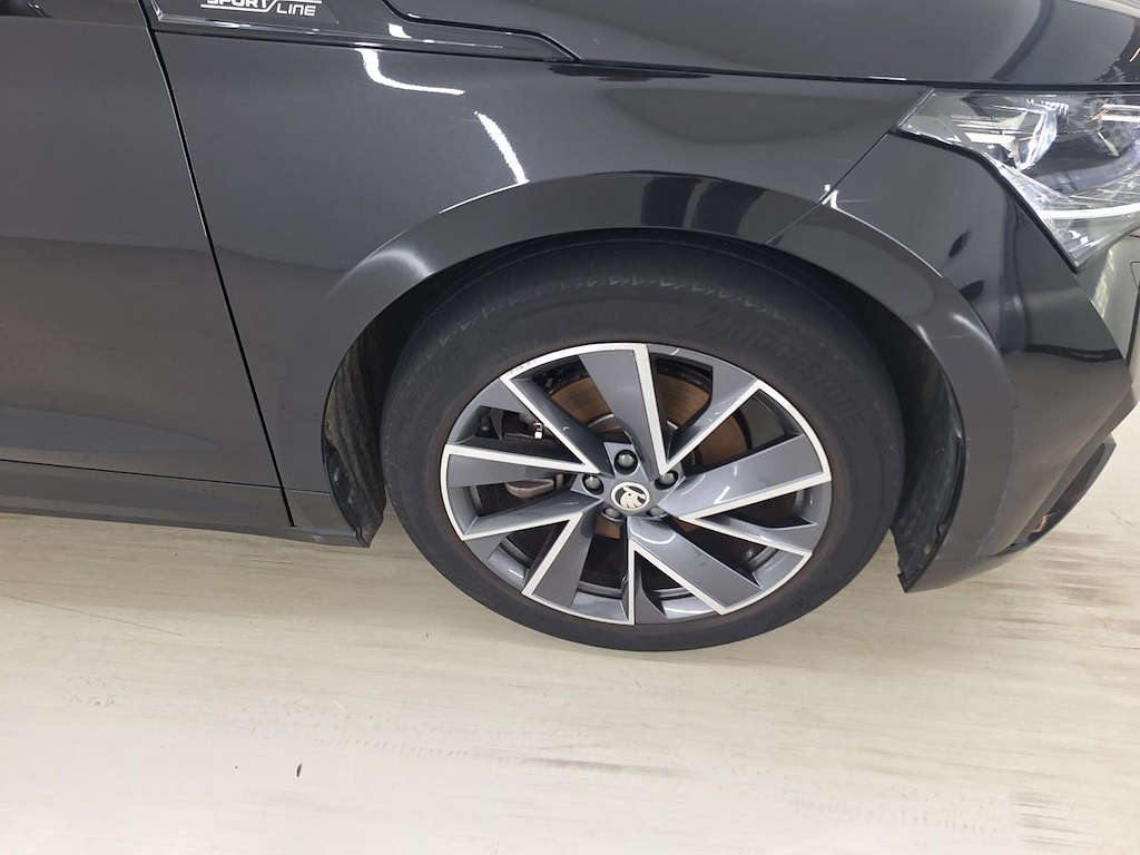 Foto 23 van Skoda Enyaq