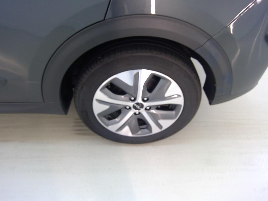 Foto 12 van Kia Niro