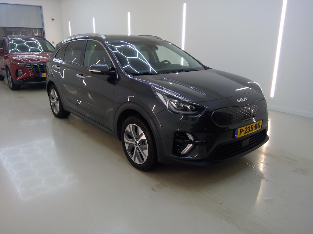Foto 7 van Kia Niro