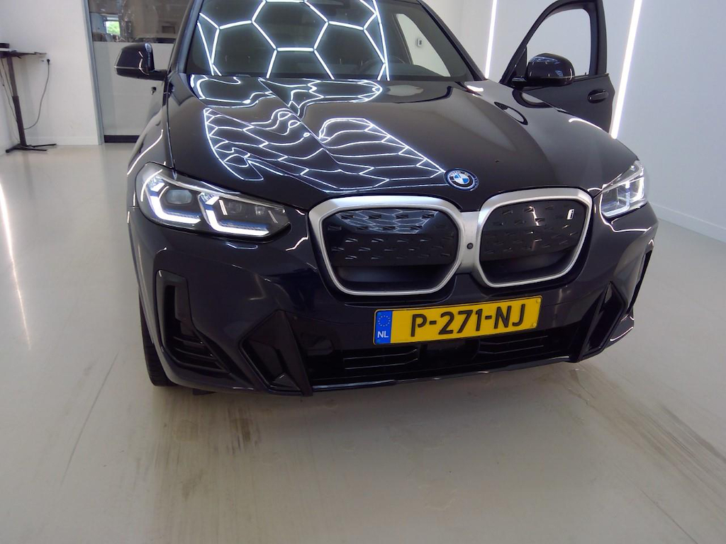 Foto 32 van BMW ix3