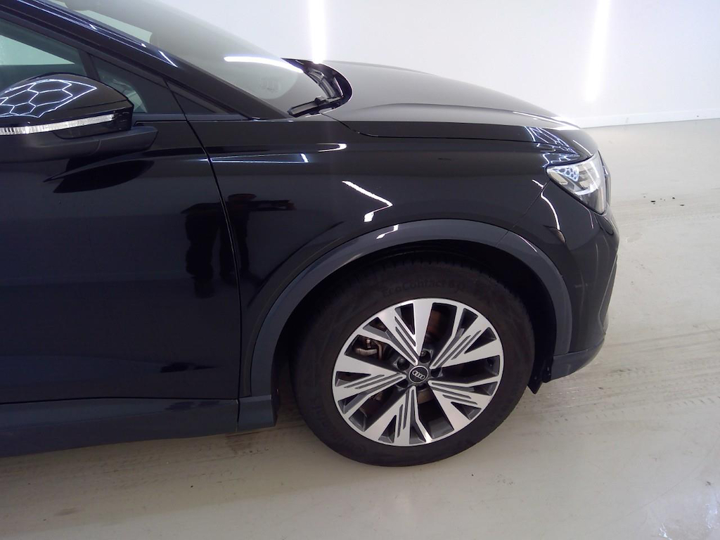 Foto 30 van Audi Q4 e-tron