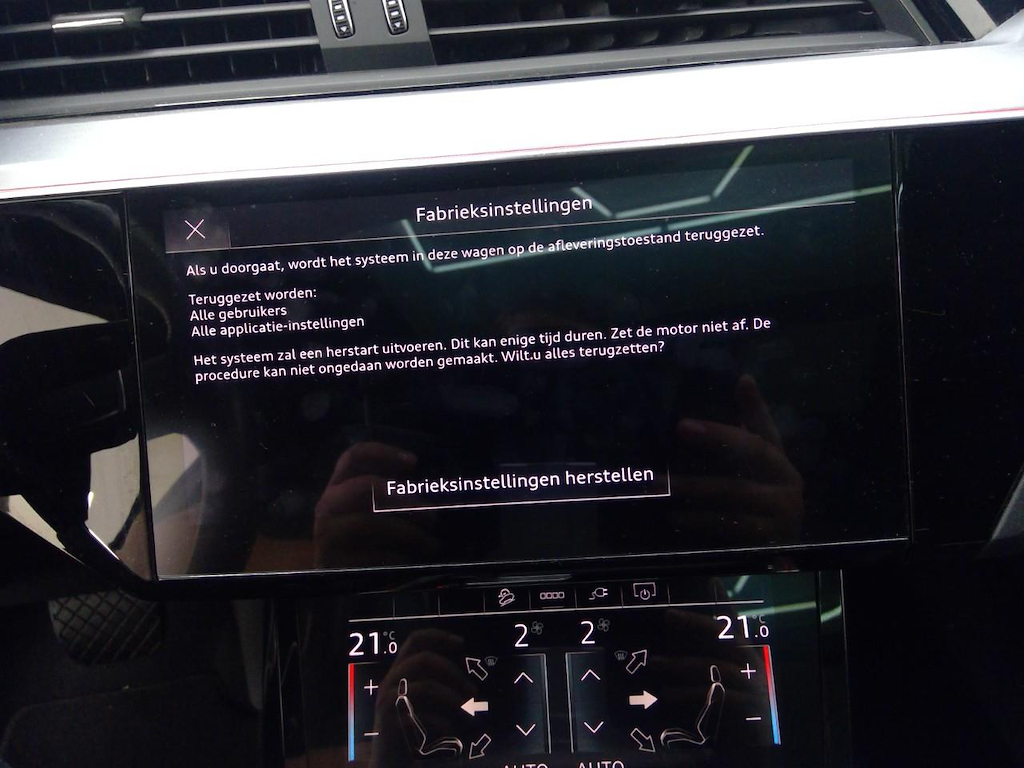 Foto 16 van Audi e-tron sportback