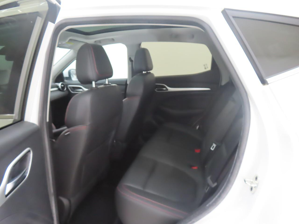 Foto 9 van MG ZS