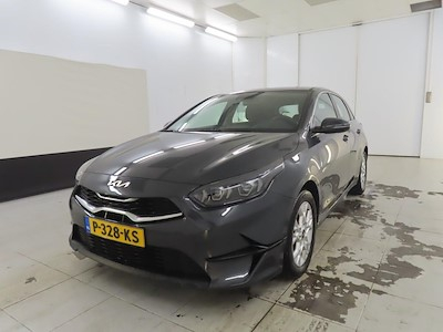 Kaufe KIA Ceed bei Ayvens Carmarket