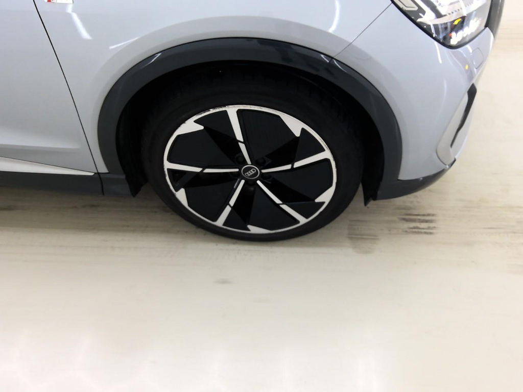Foto 30 van Audi Q4 e-tron