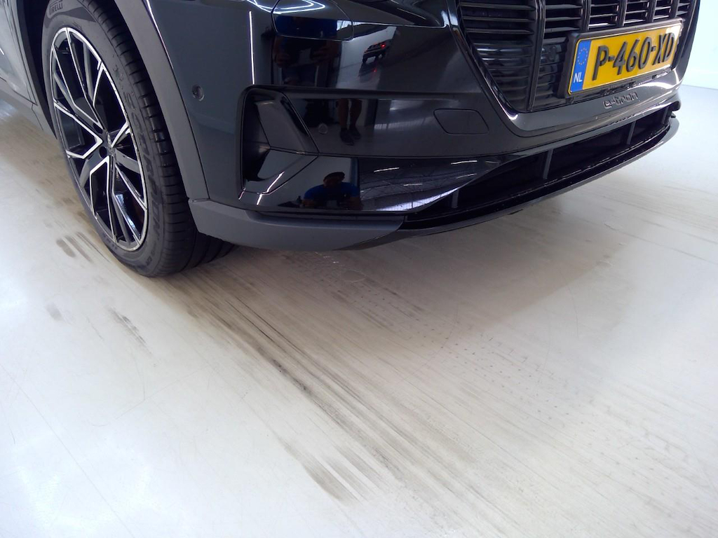 Foto 40 van Audi e-tron