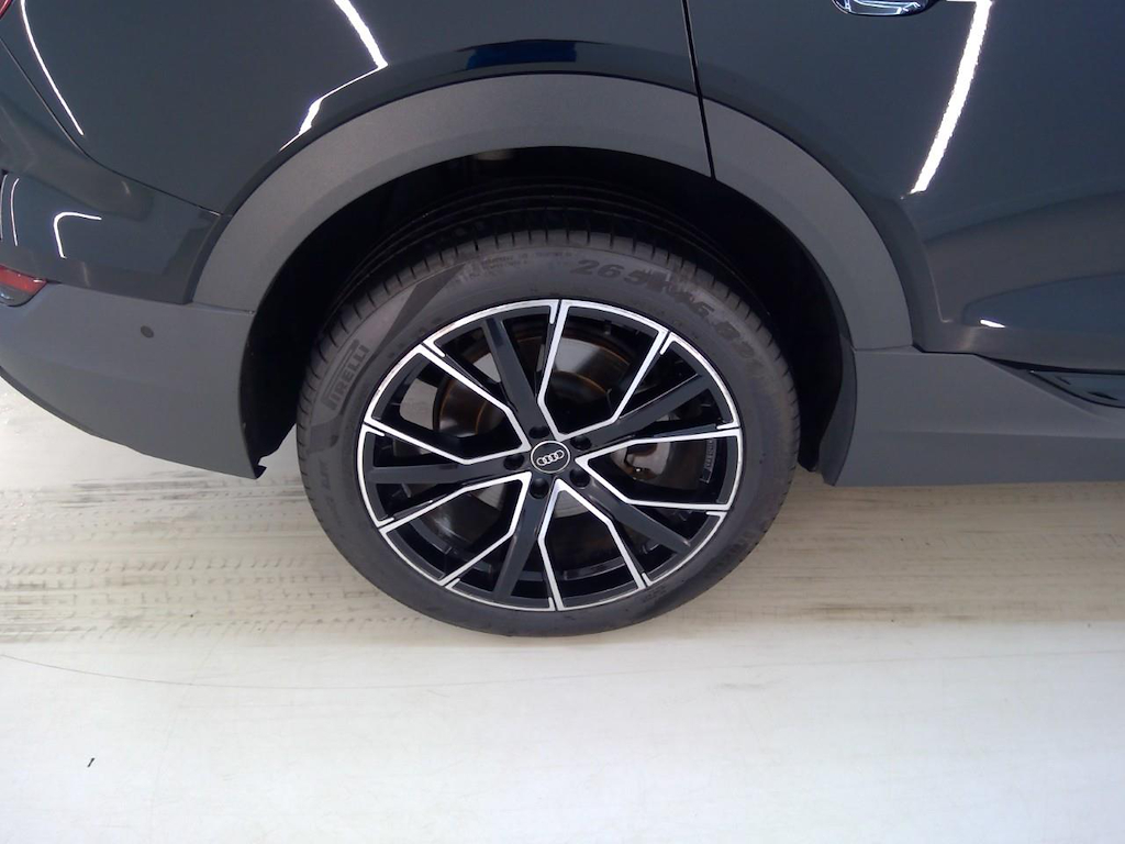 Foto 9 van Audi e-tron