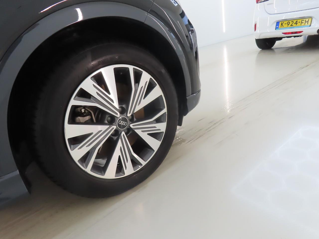 Foto 24 van Audi Q4 e-tron