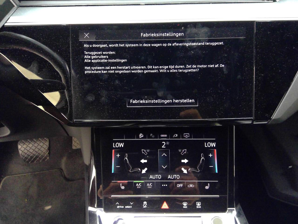 Foto 12 van Audi e-tron