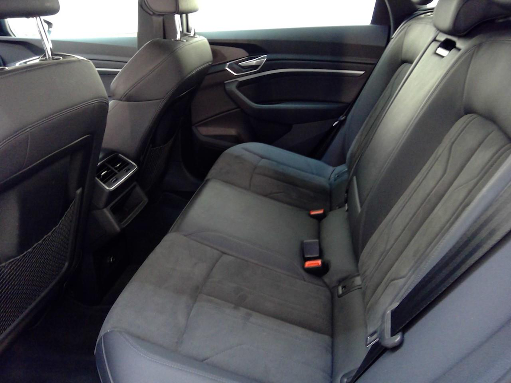 Foto 5 van Audi e-tron