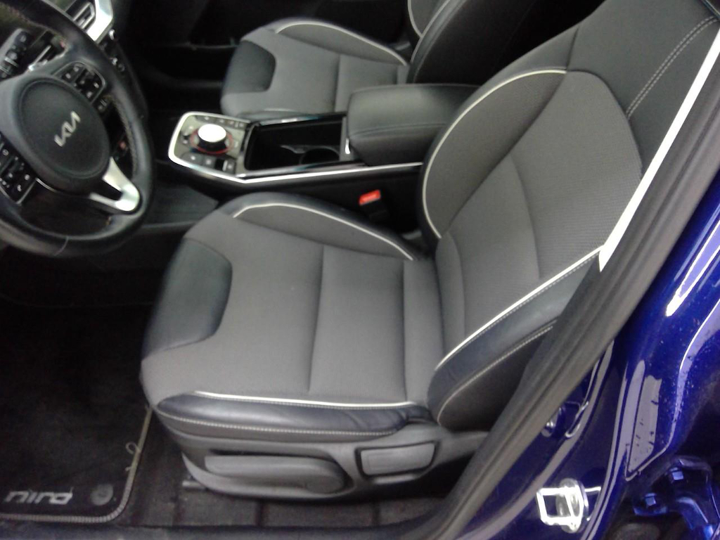 Foto 28 van Kia Niro