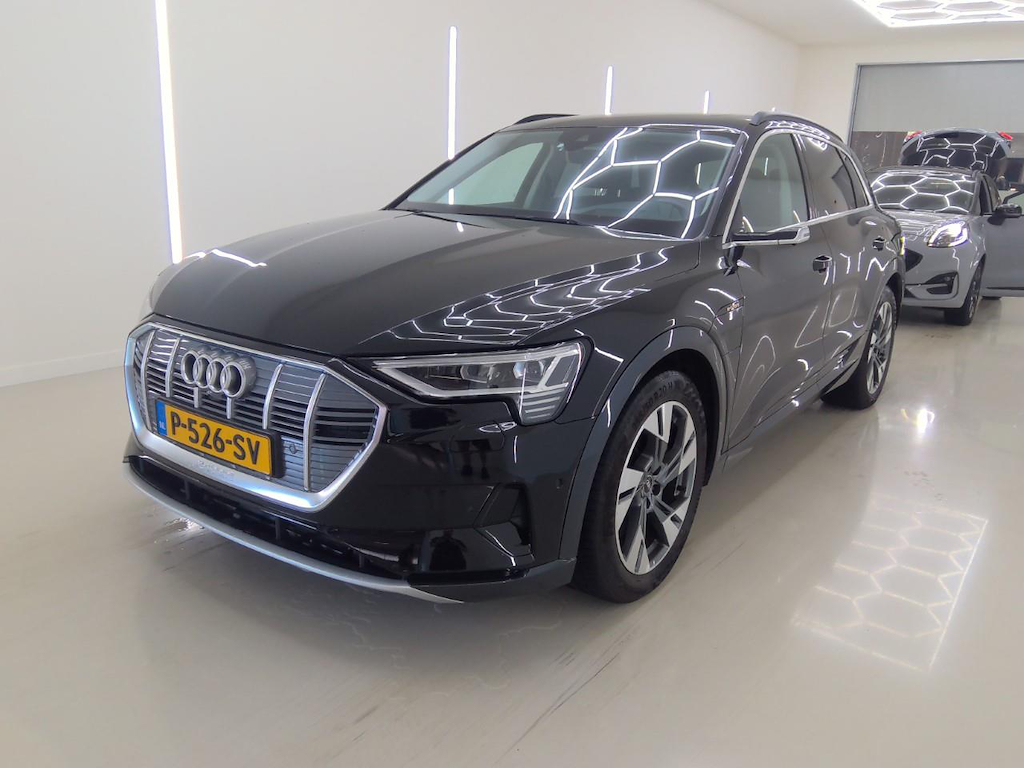Foto 2 van Audi e-tron