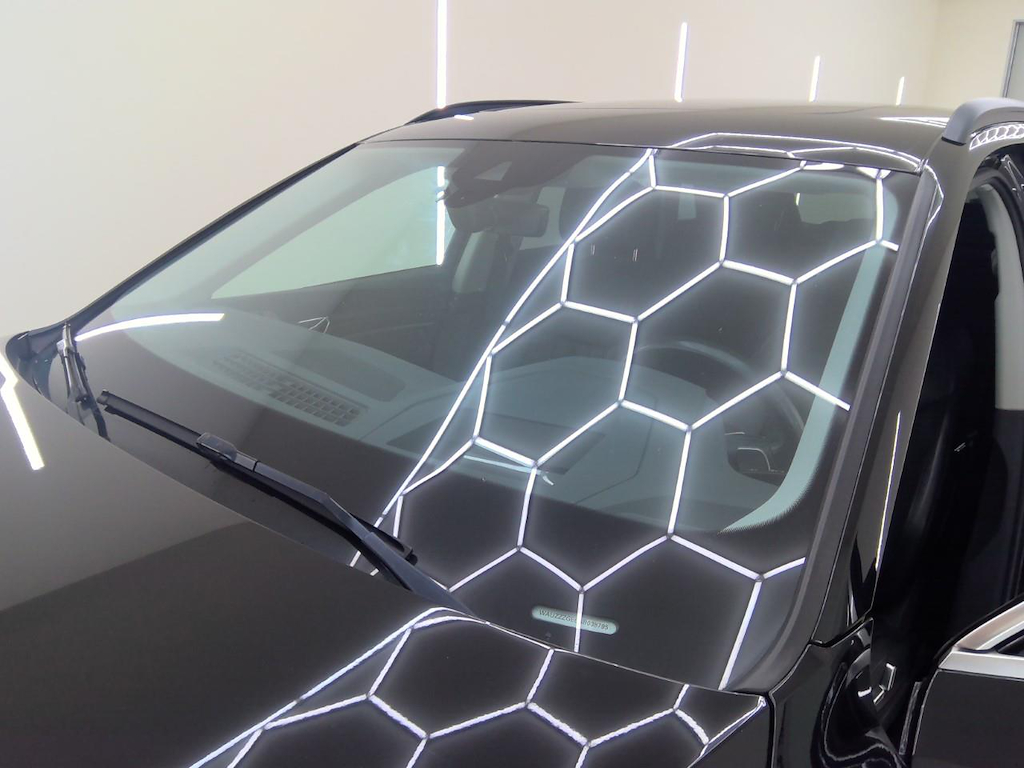 Foto 24 van Audi e-tron
