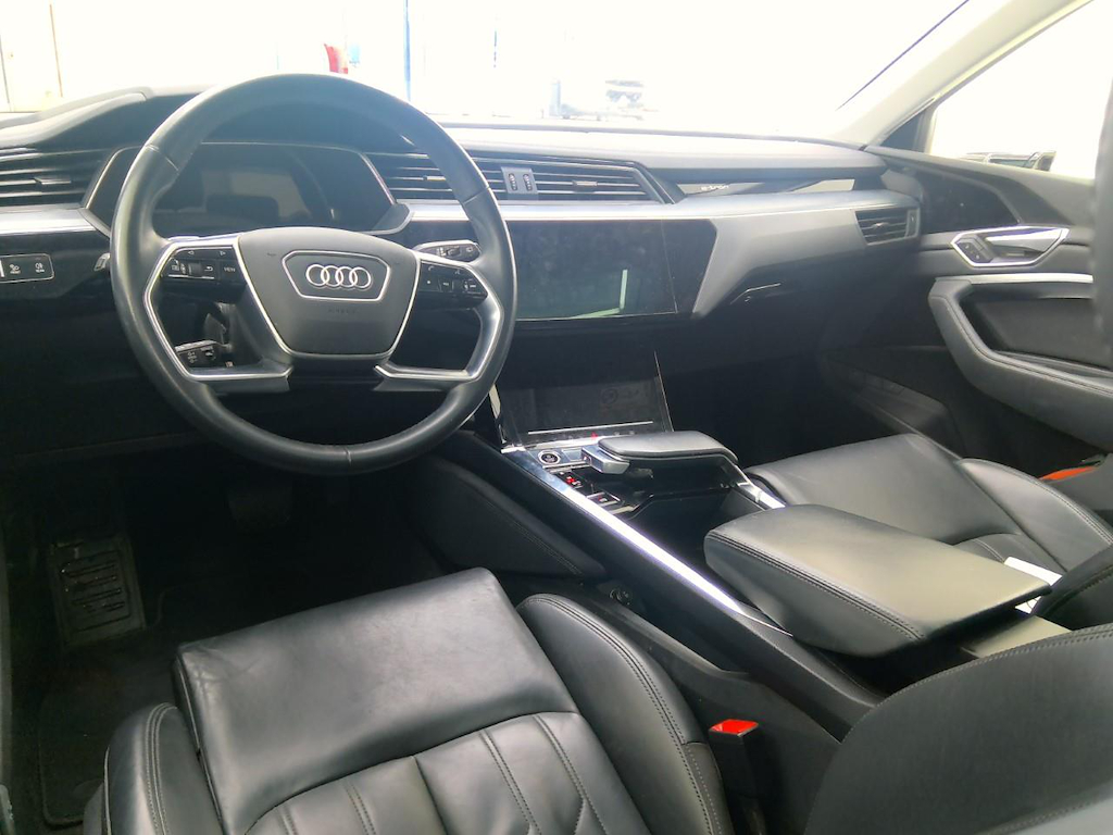 Foto 4 van Audi e-tron