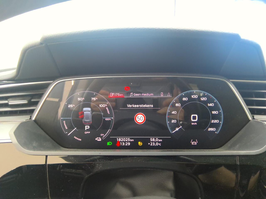 Foto 5 van Audi e-tron