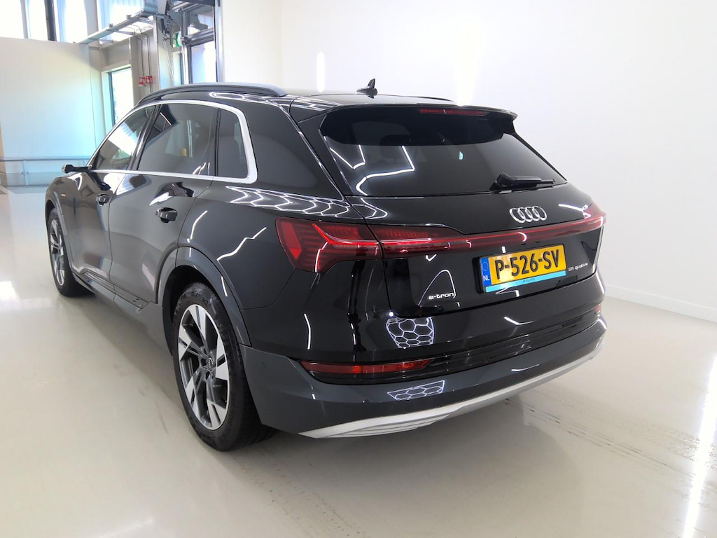 Foto 7 van Audi e-tron