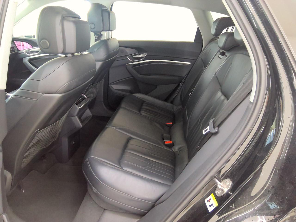 Foto 9 van Audi e-tron
