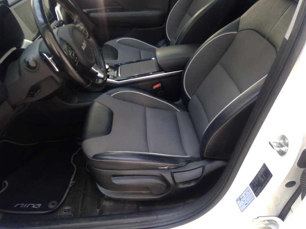 Foto 29 van Kia Niro