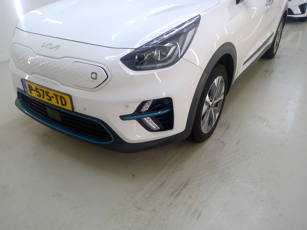 Foto 46 van Kia Niro