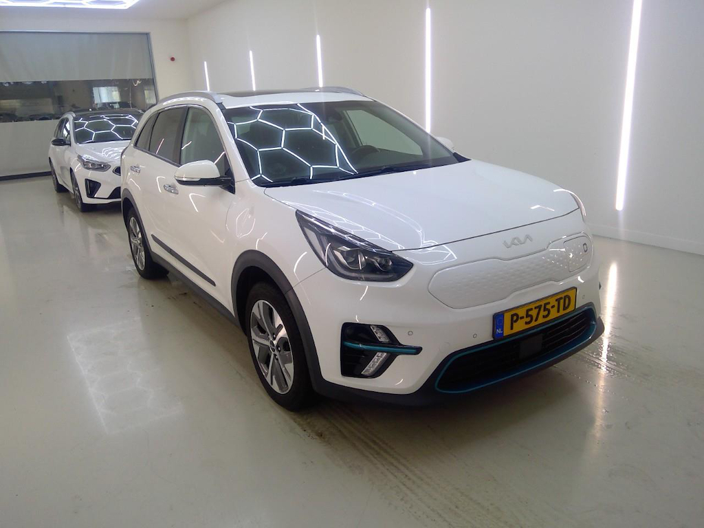 Foto 7 van Kia Niro