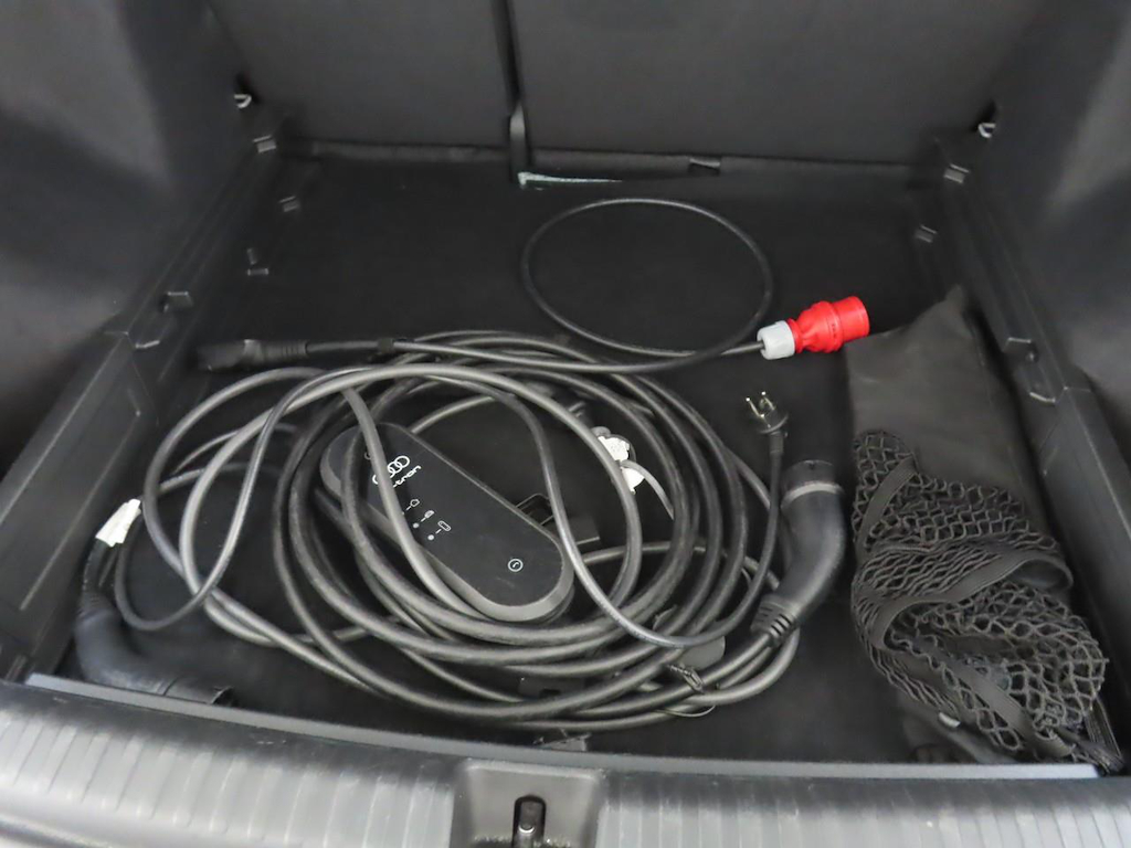 Foto 11 van Audi Q4 e-tron