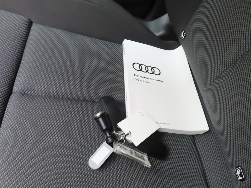 Foto 15 van Audi Q4 e-tron