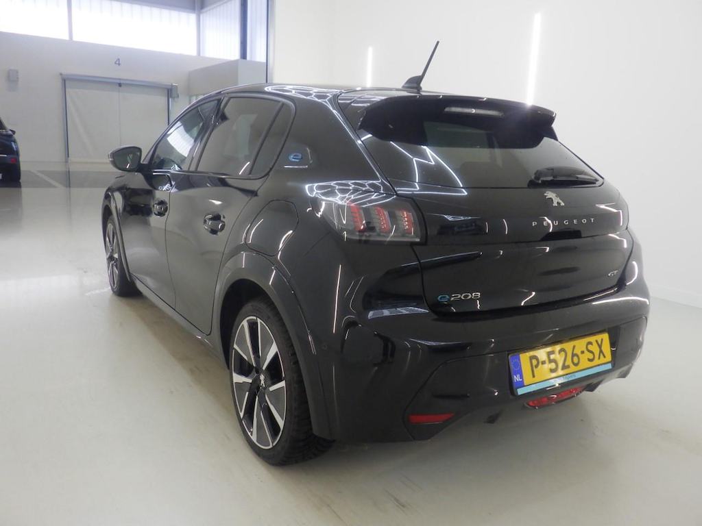 Foto 6 van Peugeot E-208