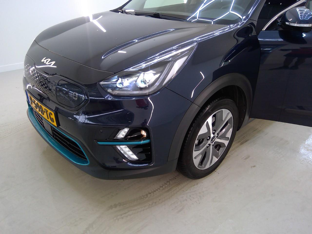 Foto 21 van Kia Niro