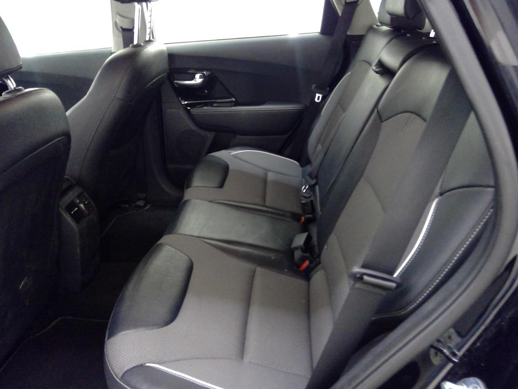 Foto 9 van Kia Niro