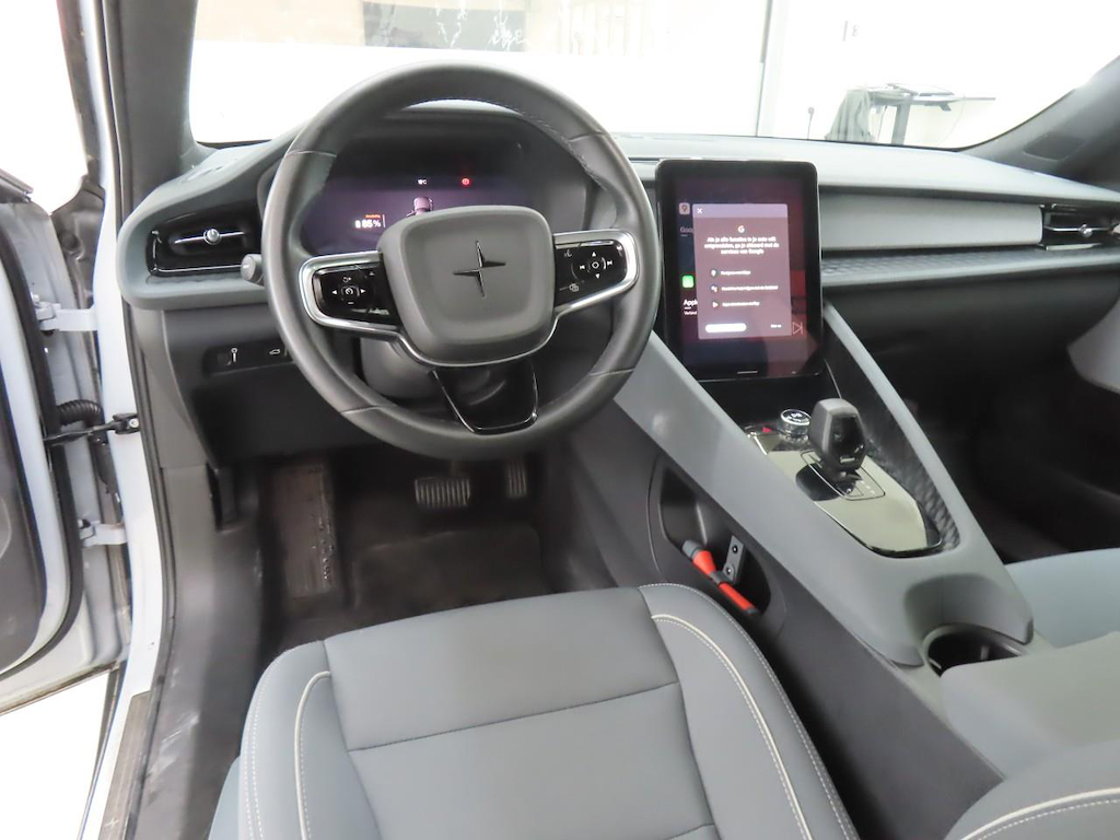 Foto 6 van Polestar 2