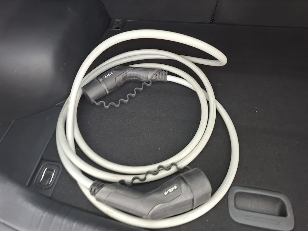 Foto 10 van Kia Niro