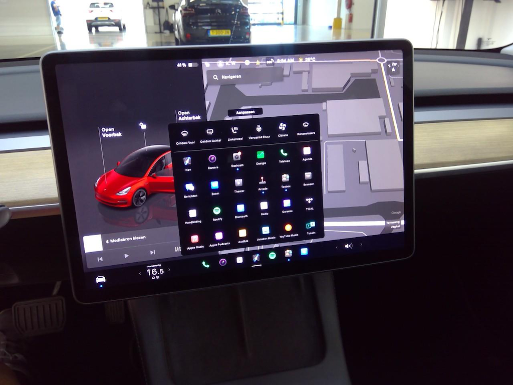Foto 27 van Tesla Model 3