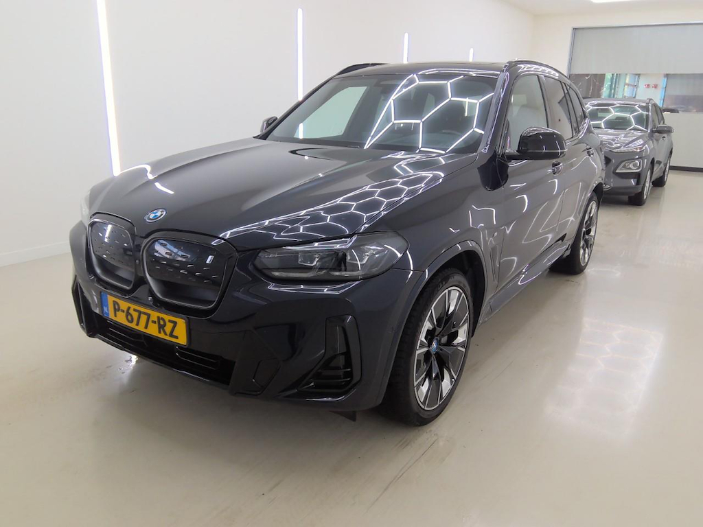 Foto 2 van BMW ix3